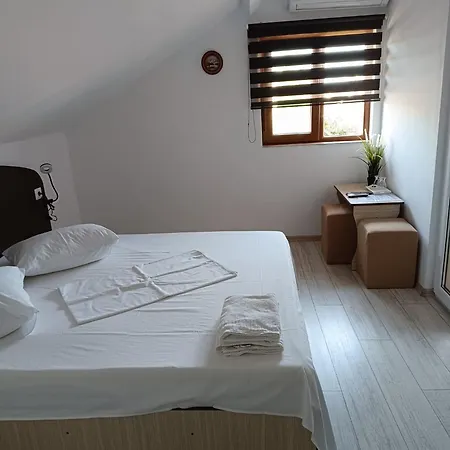 Affittacamere Casa Bianca Si Andrei