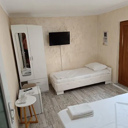 Casa Bianca Si Andrei Affittacamere 3*