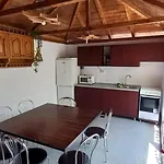 Vendégház Casa Bianca Si Andrei Două Mai